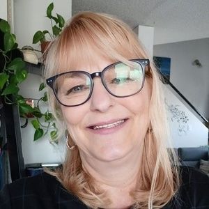 Meet your Posher, Diane